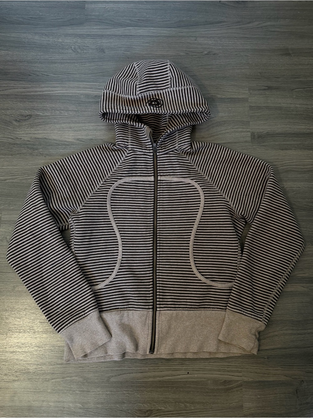 Y2K Lululemon Brown Beige Striped Zip Up Fitted Scuba Hooded Sweatshirt Hoodie